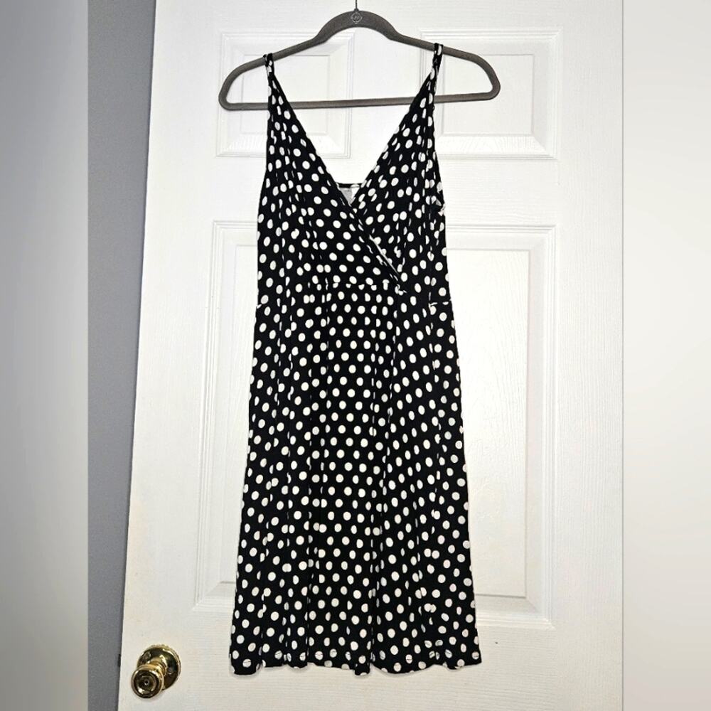 Weaczzy Womens spaghetti strap v-neck black and white polkadot‎ dress size L